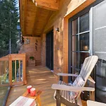 In Near Zillertal Arena Holiday home *